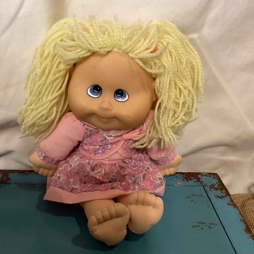 1997 Kuddle Love Kids
Soft Body 
Vinyl Head
12” Tall